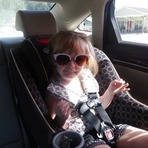 Meet your Posher, Candice